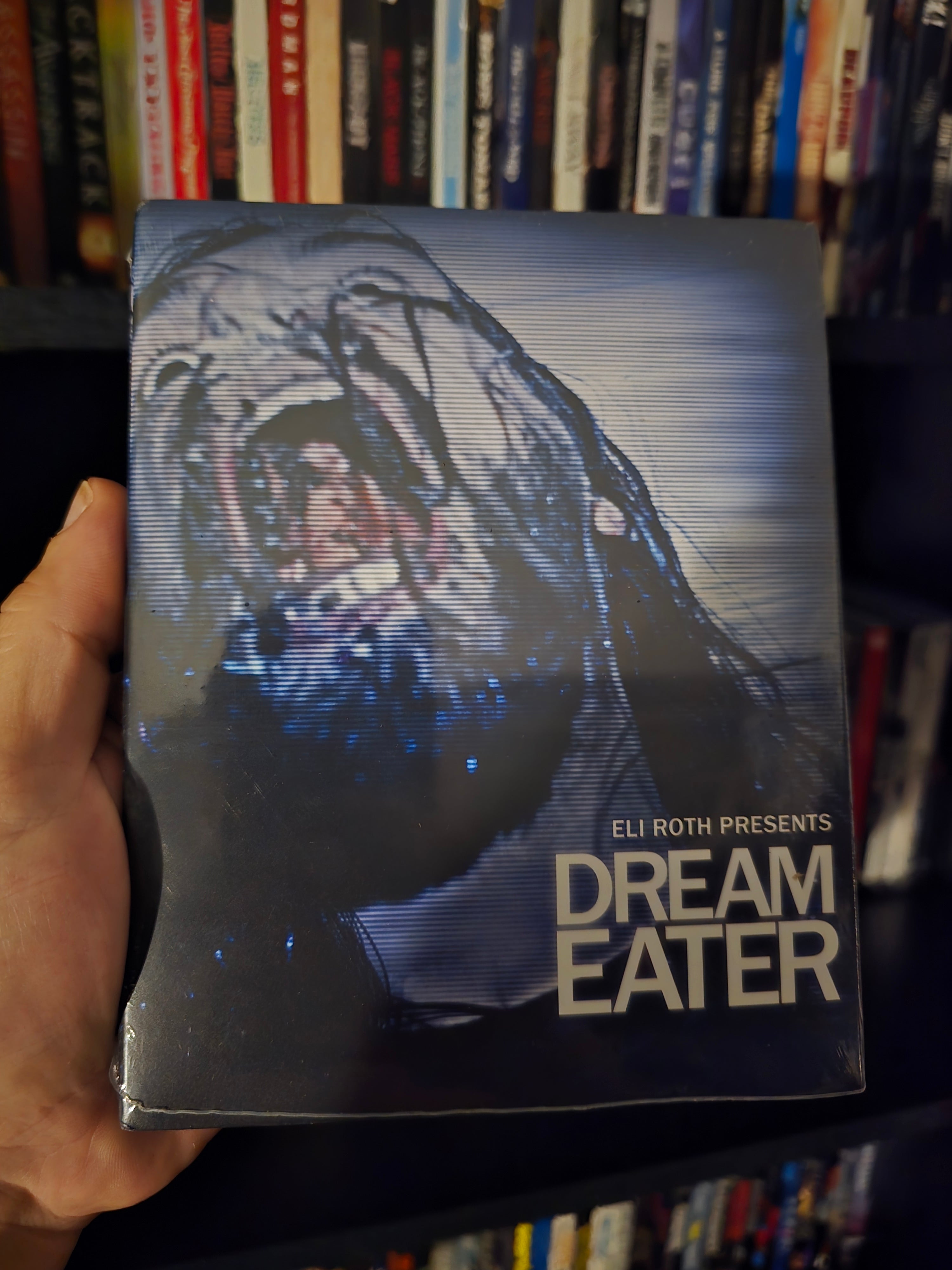 ELI ROTH PRESENTS: DREAM EATER [COLLECTOR'S EDITION] (MILL CREEK) (BLU-RAY w/SLIPCOVER)