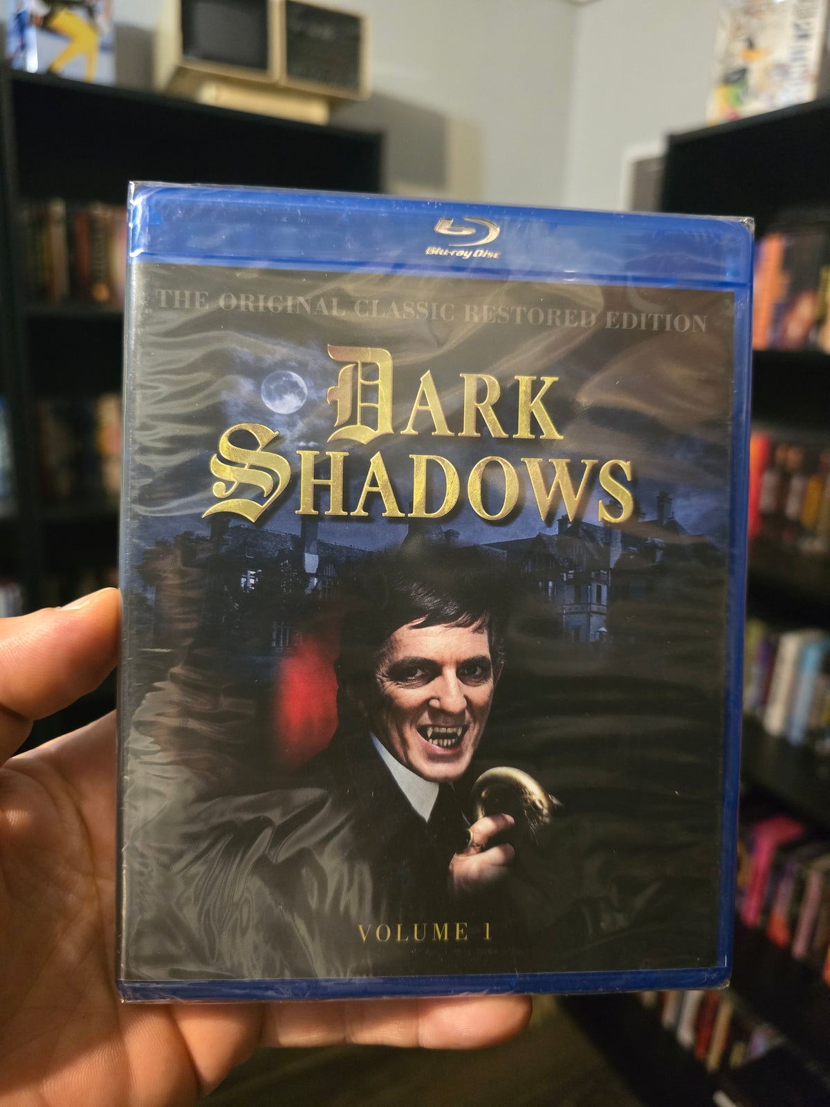 Dark Shadows: Volume 1 – Dark Sky Films Blu-ray