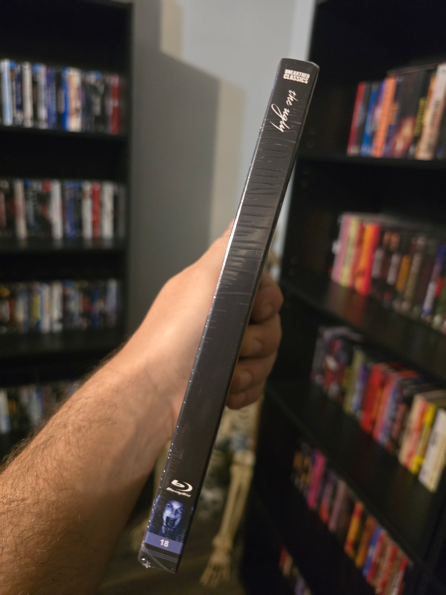THE UGLY [LIMITED COLLECTOR'S EDTION] (UNEARTHED FILMS) (BLU-RAY w/SLIPCOVER)