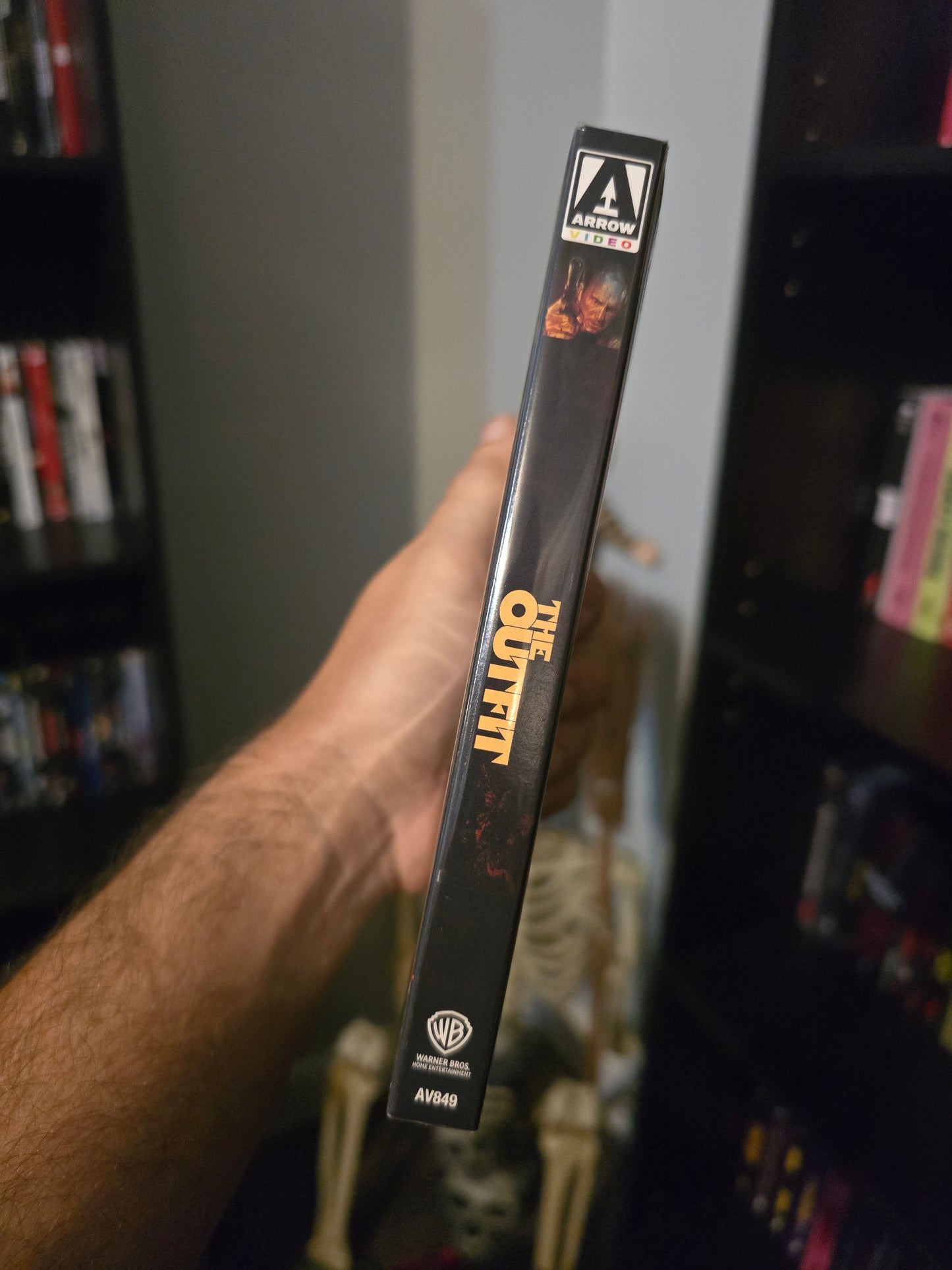 THE OUTFIT [LIMITED EDITION] (ARROW VIDEO) (BLU-RAY w/SLIPCOVER)