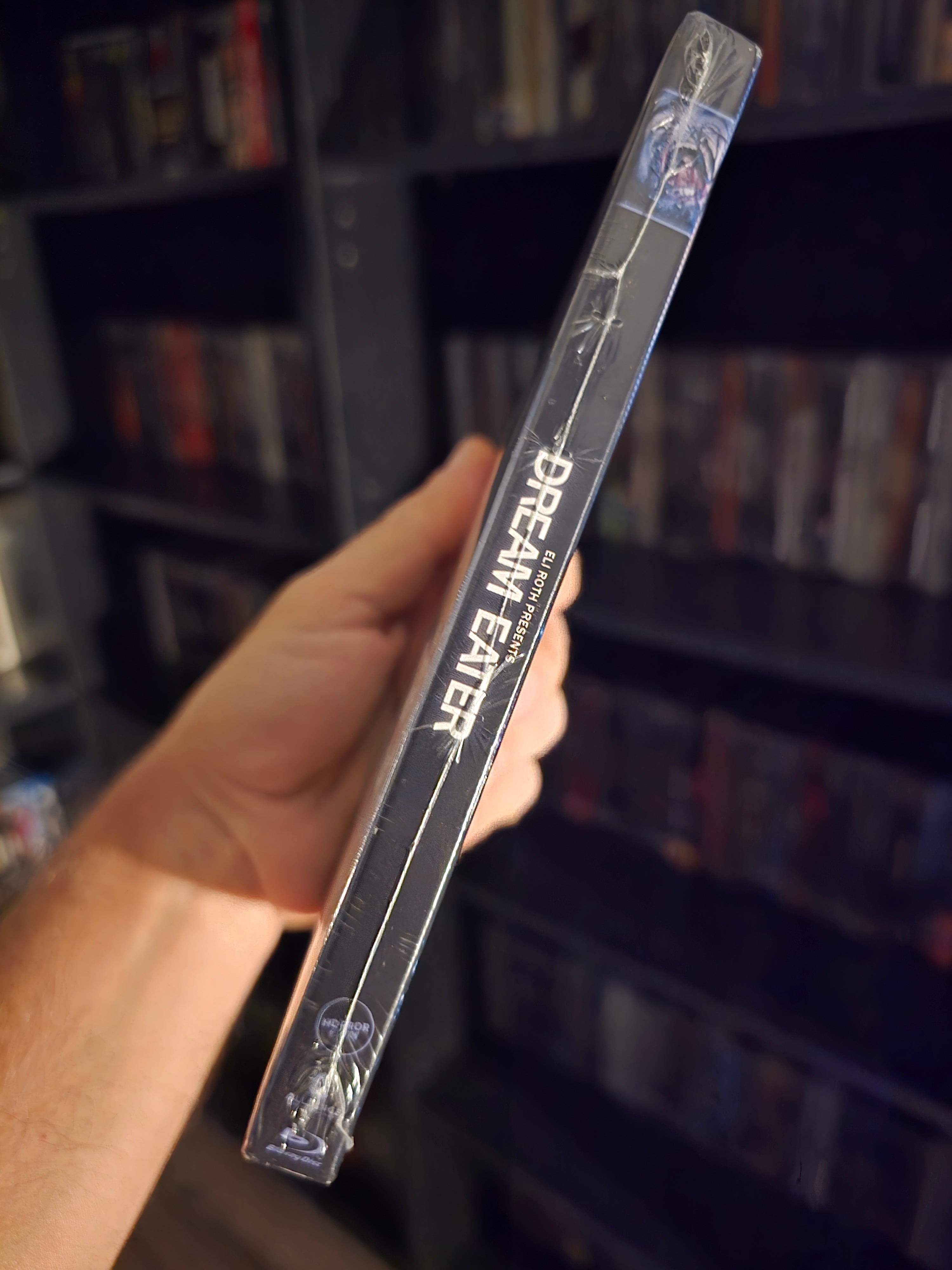ELI ROTH PRESENTS: DREAM EATER [COLLECTOR'S EDITION] (MILL CREEK) (BLU-RAY w/SLIPCOVER)