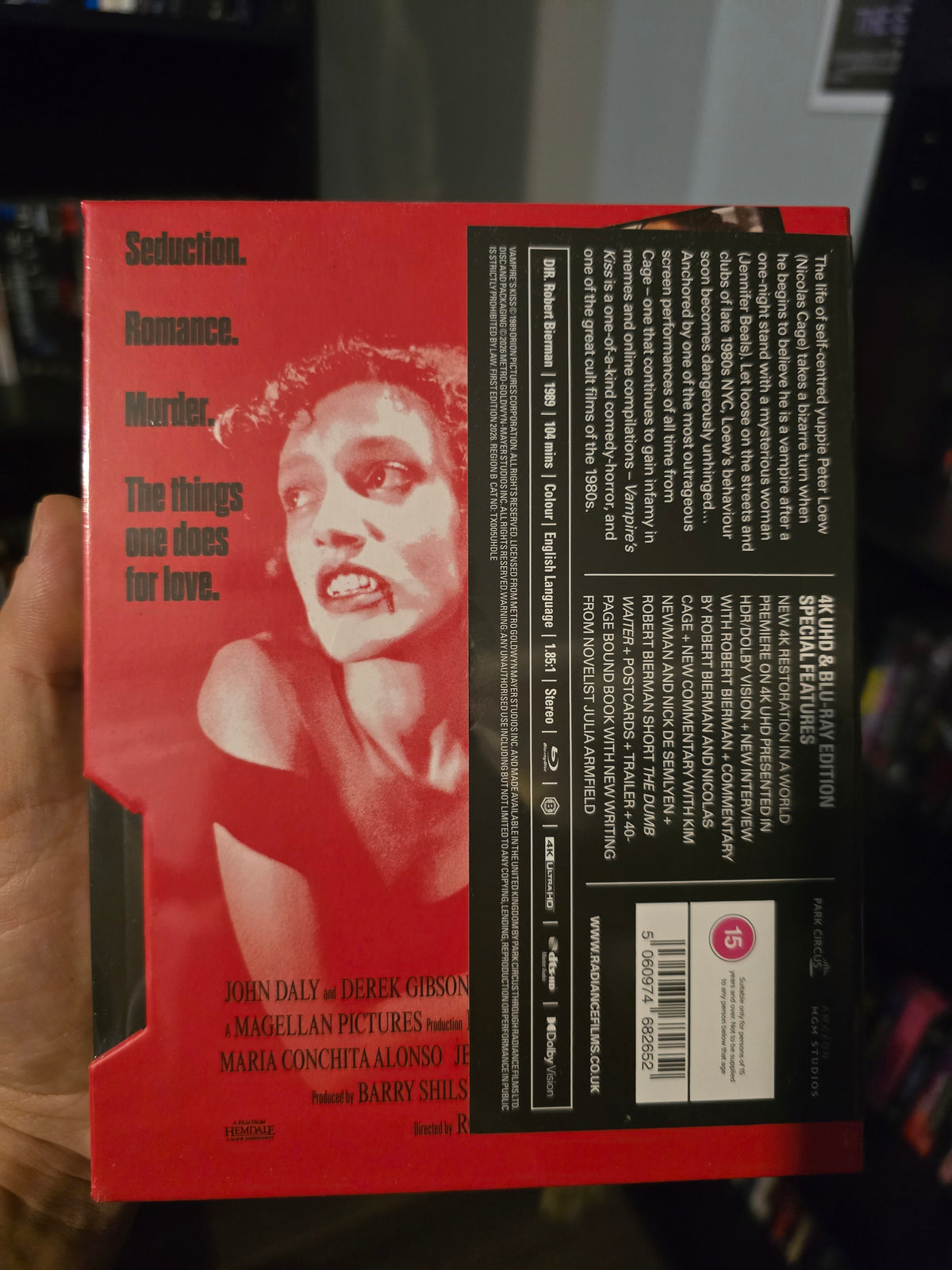 VAMPIRE'S KISS (TRANSMISSION) (4K UHD+BLU-RAY REGION B) (UK IMPORT)