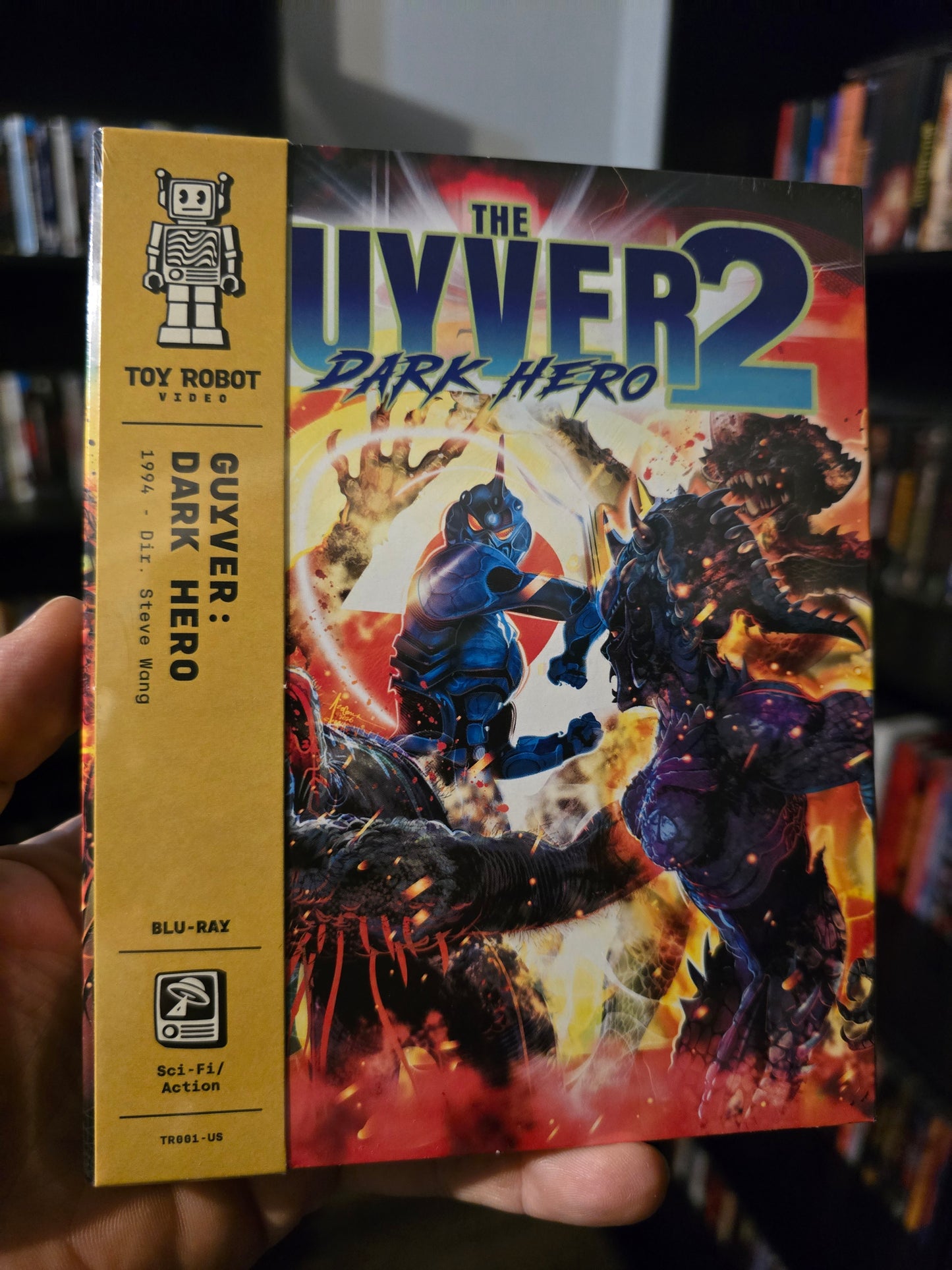 THE GUYVER 2: DARK HERO (TOY ROBOT VIDEO) (BLU-RAY w/SLIPCOVER)